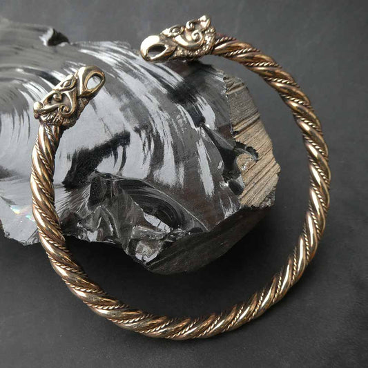 Handgeschmiedeter Wikinger Armreif Bronze Odins Raben