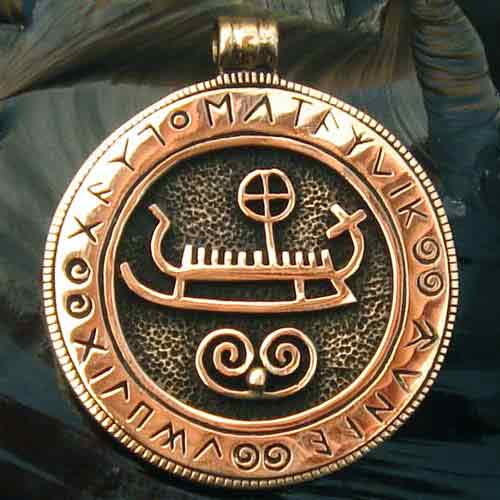 Wikinger Boot Schmuck mit Runen Sonnenschiff