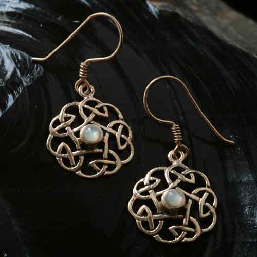 keltischer Ohrschmuck Mittelalter Perlmutt