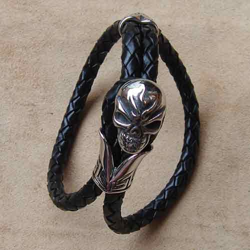 Totenkopf Lederarmband Gotik