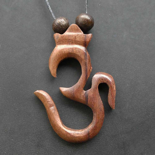 Om Schmuck aus Holz Halskette Handarbeit Fairtrade Anhänger