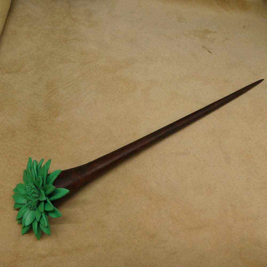Haarsteb Blume Holz mit Leder grün