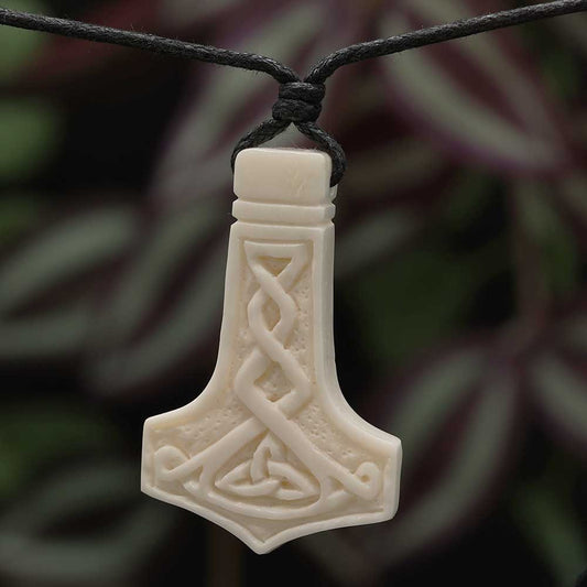 Thorshammer Schmuck Knochen geschnitzt fair gehandelt Kunst Handwerk