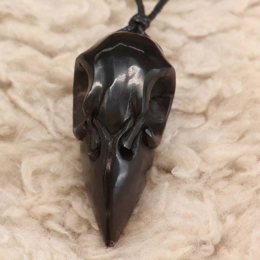 Raben Schädel Skelett Skull Anhänger geschnitzt aus Horn fair gehandelt