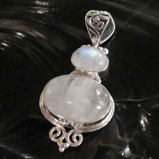 Mondstein Kettenanhänger Silberschmuck edel