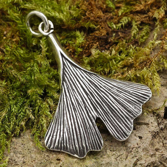 Ginkgo Silberanhänger Blatt