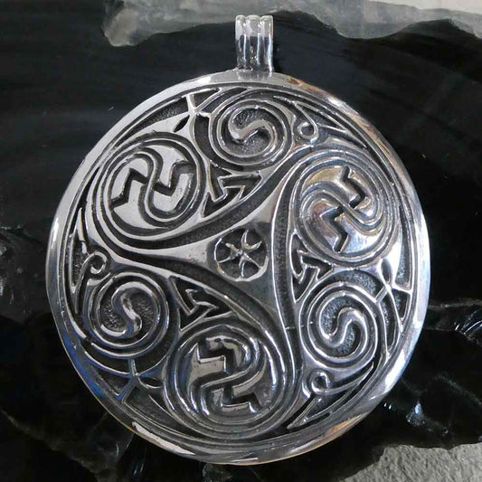 Triskelion Schmuckanhänger Silber