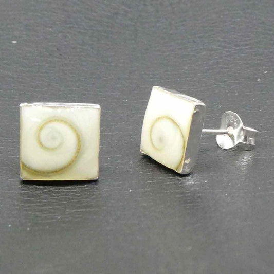 Ohrstecker Shiva Muschel Quadrat