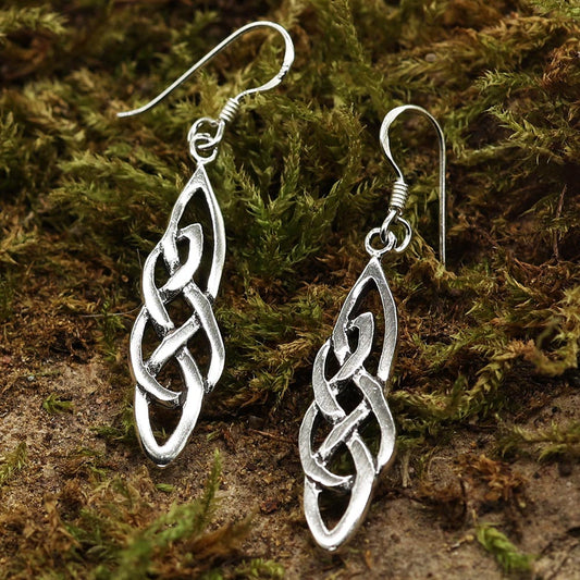 Ohrringe Sterlingsilber fein gearbeitet zartes Muster aus keltischen Knoten