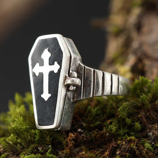 Sarg Gothic Schmuck Silberring mit einem Giftfach