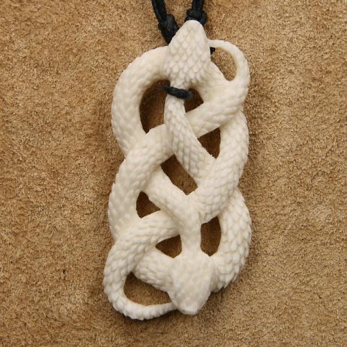 Schlangen Schmuck Kette Knochen geschnitzt