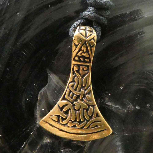 Kleine Mammenaxt Bronze Anhänger mit Band