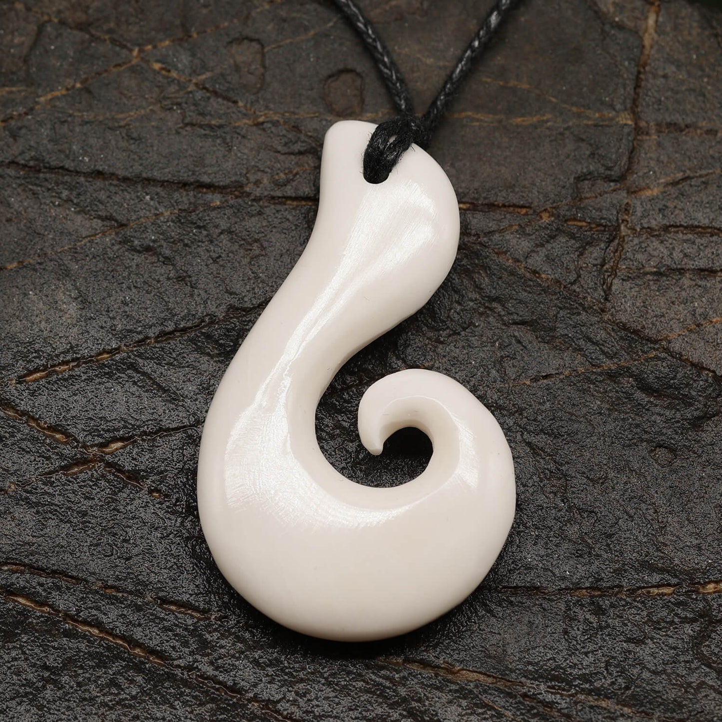 Tribal Maori Halskette Anhänger Knochen