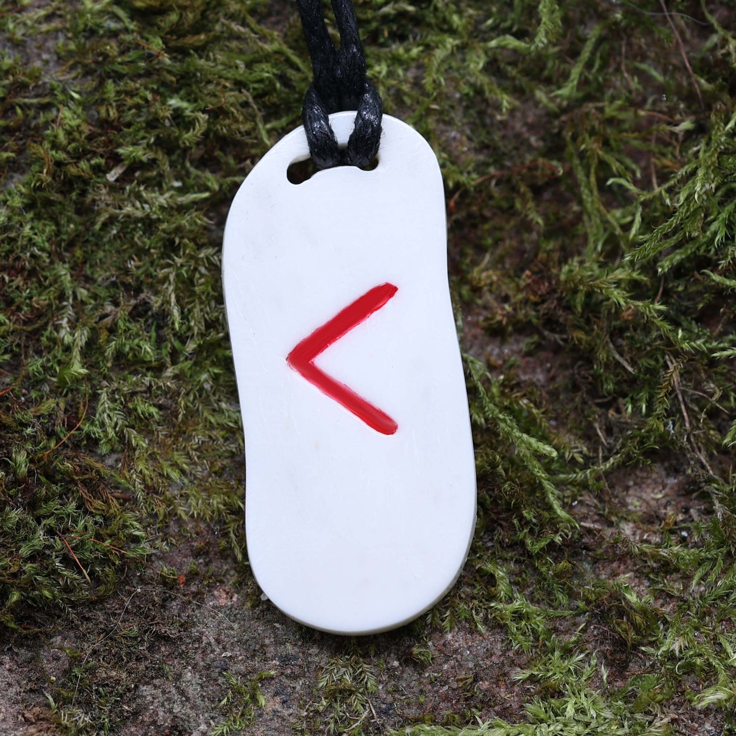 Magischer Schmuck Rune Knochen Anhänger Handarbeit Kaunaz