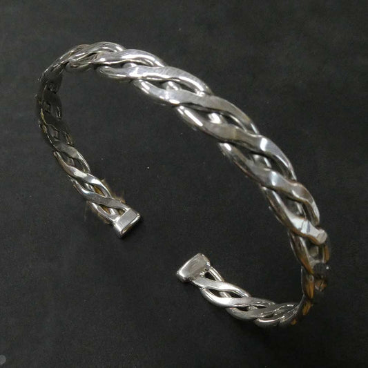 Silber Armreif schlicht edel Knotenmuster keltischer Armreif 925 Silber hochwertig