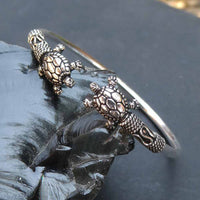 Tier Armschmuck