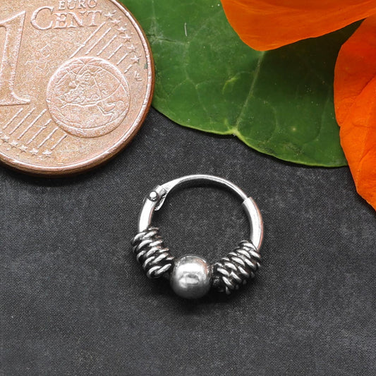 Schöne Creole Silber Ohrring dezent