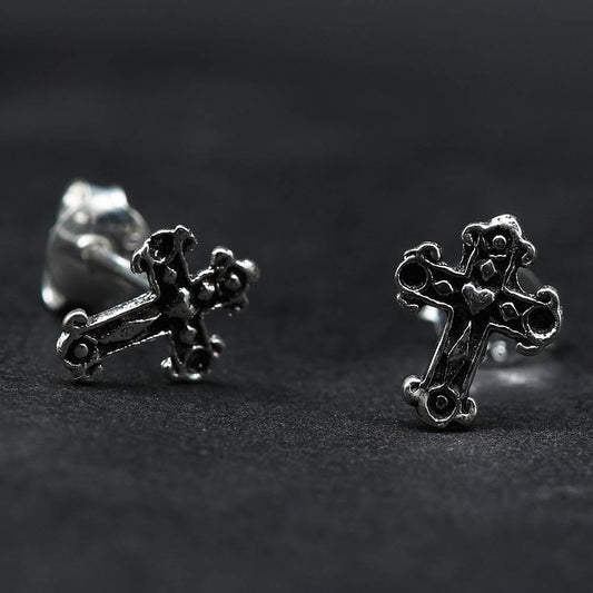Kreuz Ohrstecker Silber mit Herz Ohrschmuck